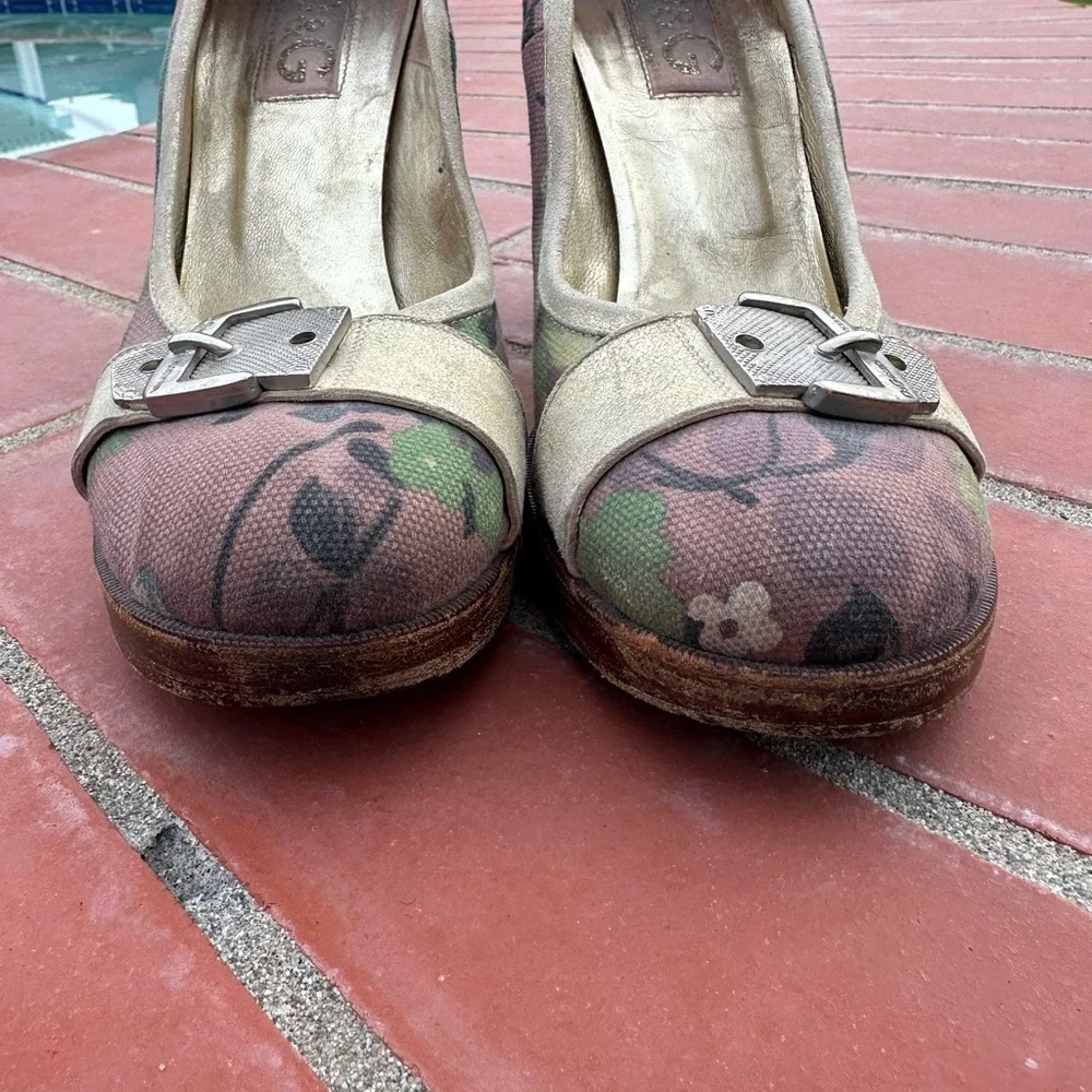 D&G Dolce & Gabbana floral fabric platform wooden heels  sz 39 1/2